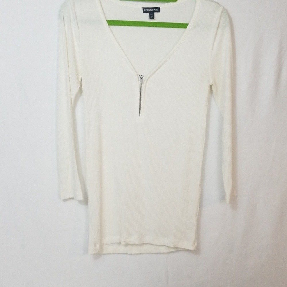 4 Express ribbed shirts - Picture 6 of 8